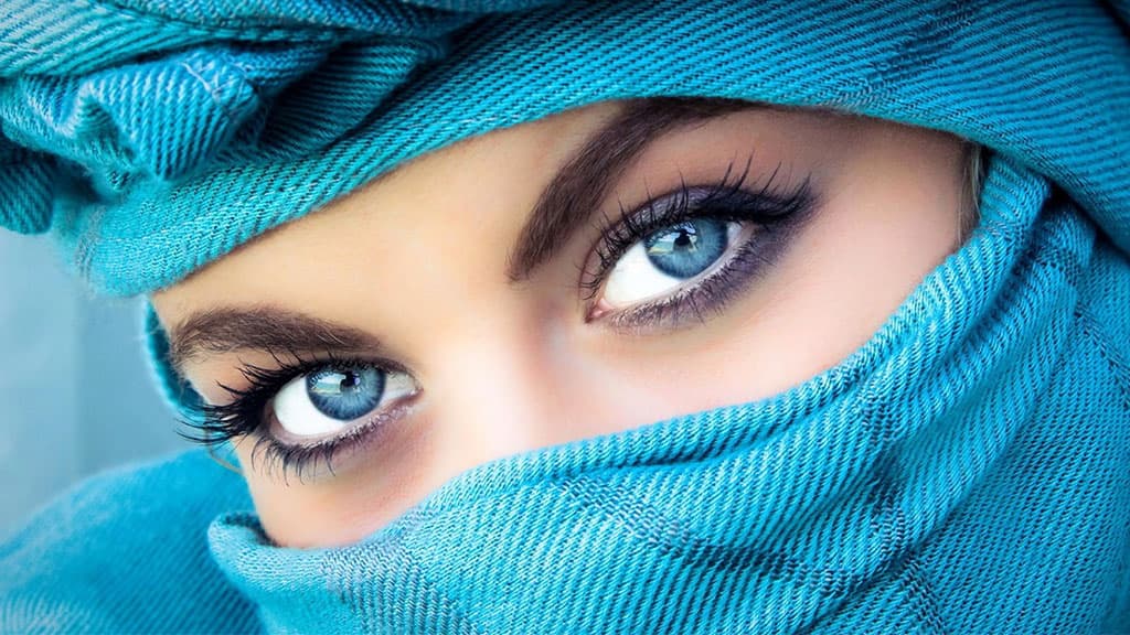 Two eyes